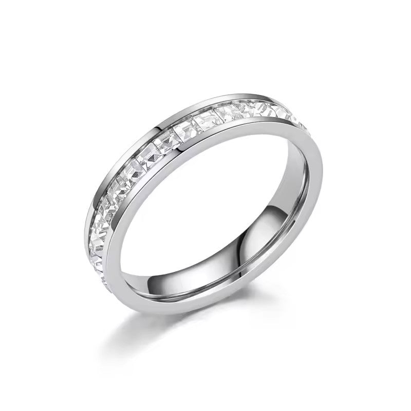 4mm Luxury Stainless Steel Cubic Zircon Rings