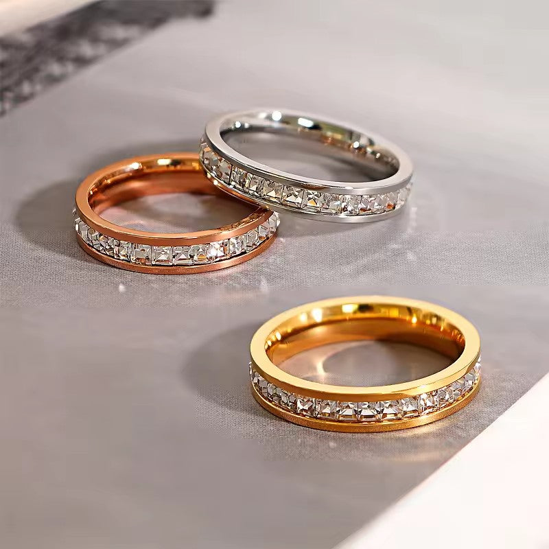 4mm Luxury Stainless Steel Cubic Zircon Rings